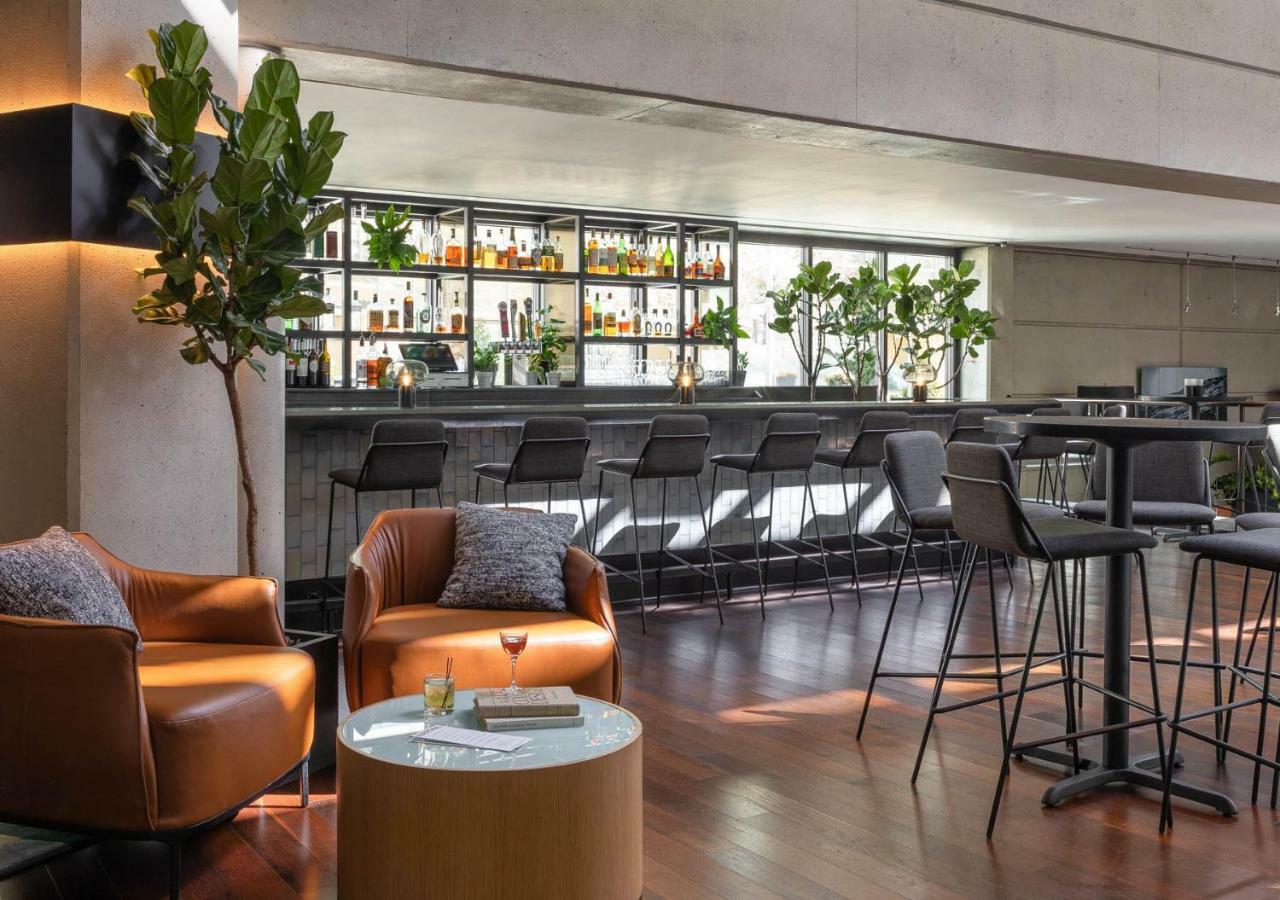 Hotel Murano Tacoma Exterior foto The bar at the 19th floor